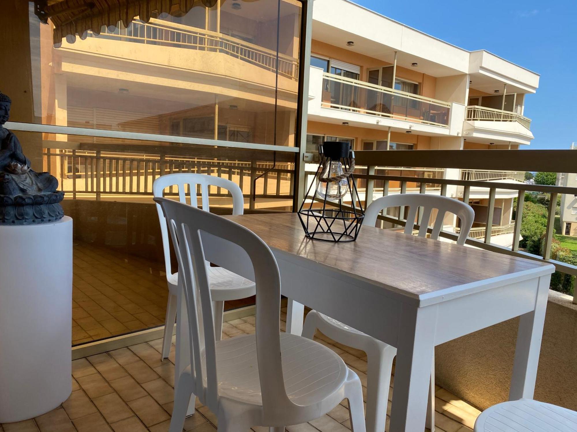 Apartment Superior Santa Cruz Сен Максим Екстериор снимка