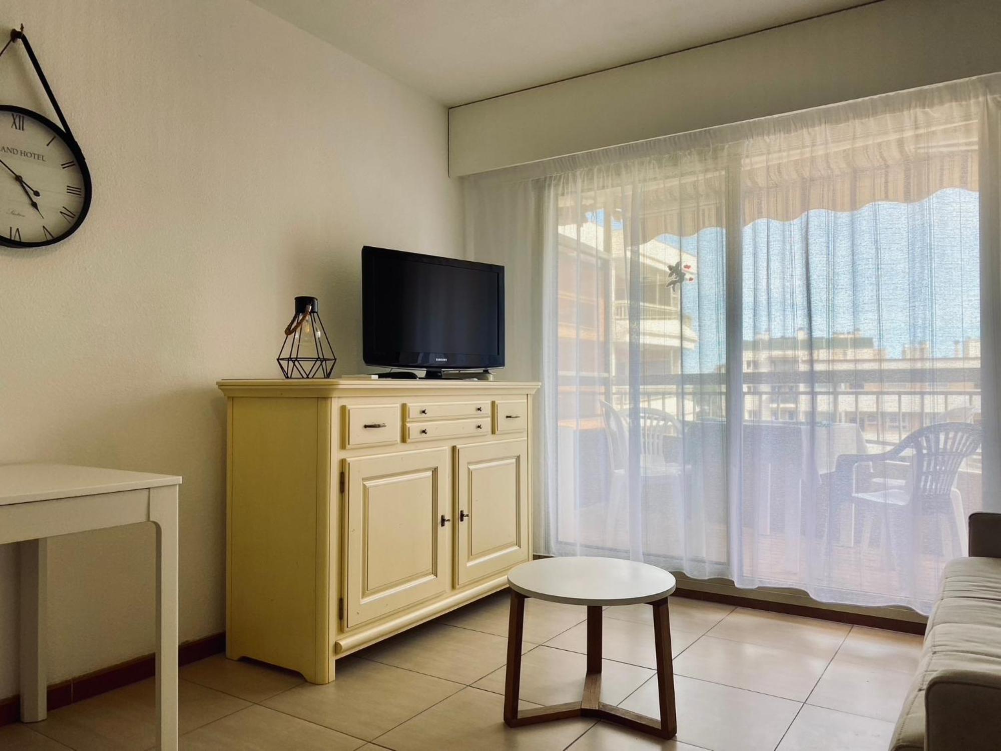 Apartment Superior Santa Cruz Сен Максим Екстериор снимка